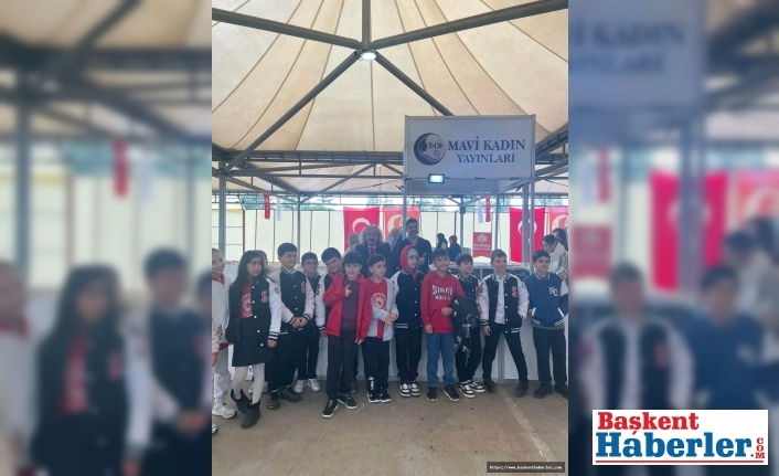 Klinik Psikolog Mehmet Emin Kızgın Yılların Tecrübesini Çocuklar İçin Kitaplaştırdı! “Aynadaki Ben” Uşak’ta Okurlarla Buluştu
