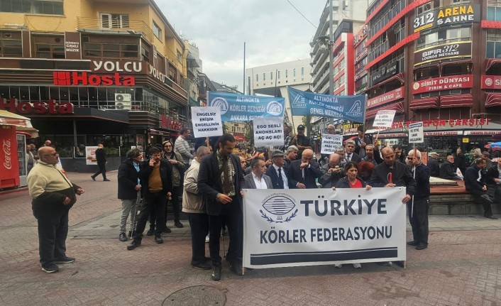 Ankara'da "Dünya Beyaz Baston Günü" Dolayısıyla Farkındalık Yürüyüşü ve Basın Açıklaması Yapıldı