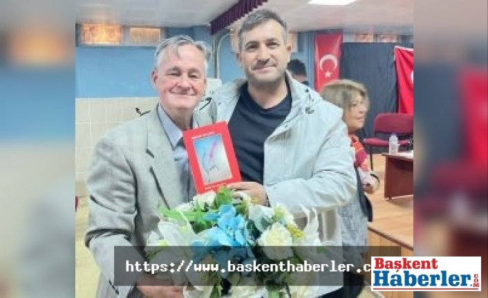 Tekirdağlı Şair Rakip Ertuğrul Eriz’den Danimarkalı Şair Niels Hav’a Anlamlı Edebi Hediye