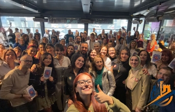 Ankara’da Edebiyat ve Sanat Buluşması: Songül Öden "Eşrefimahlukat" ile Okurlarıyla Kucaklaştı