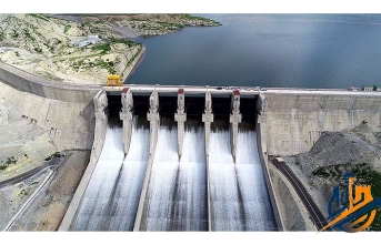 Türkiye Enerjide "Artı"ya Geçti: Üretim Tüketimi Geride Bıraktı