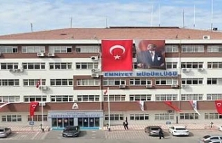 AKSARAY'DA 27 YAŞINDAKİ GENÇ ARAZİDE ÖLÜ...
