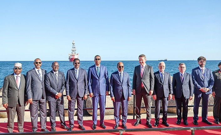 Mavi Vatan’dan Somali’ye Enerji Köprüsü: "Çağrı Bey" Ultra Derin Deniz Sondaj Gemisi Yola Çıktı!