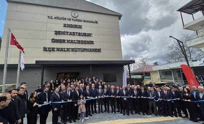 Andırın’da Bilgi Meşalesi Yandı: Şehit Ömer Halisdemir Kütüphanesi Hizmete Açıldı!